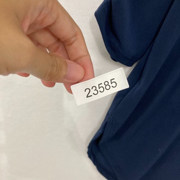 JM Collection size XL Navy Half Zip Rolled Tab Stretch Knit Blouse Office - Picture 9 of 9